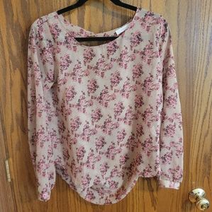 Floral blouse size medium